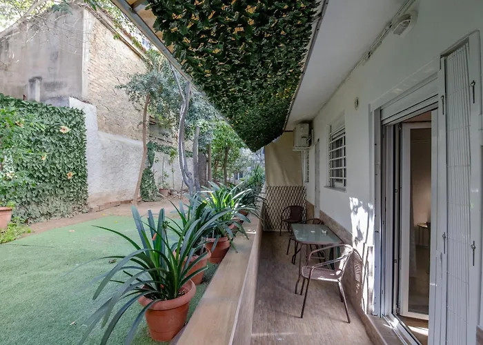 Kallithea Garden Flat